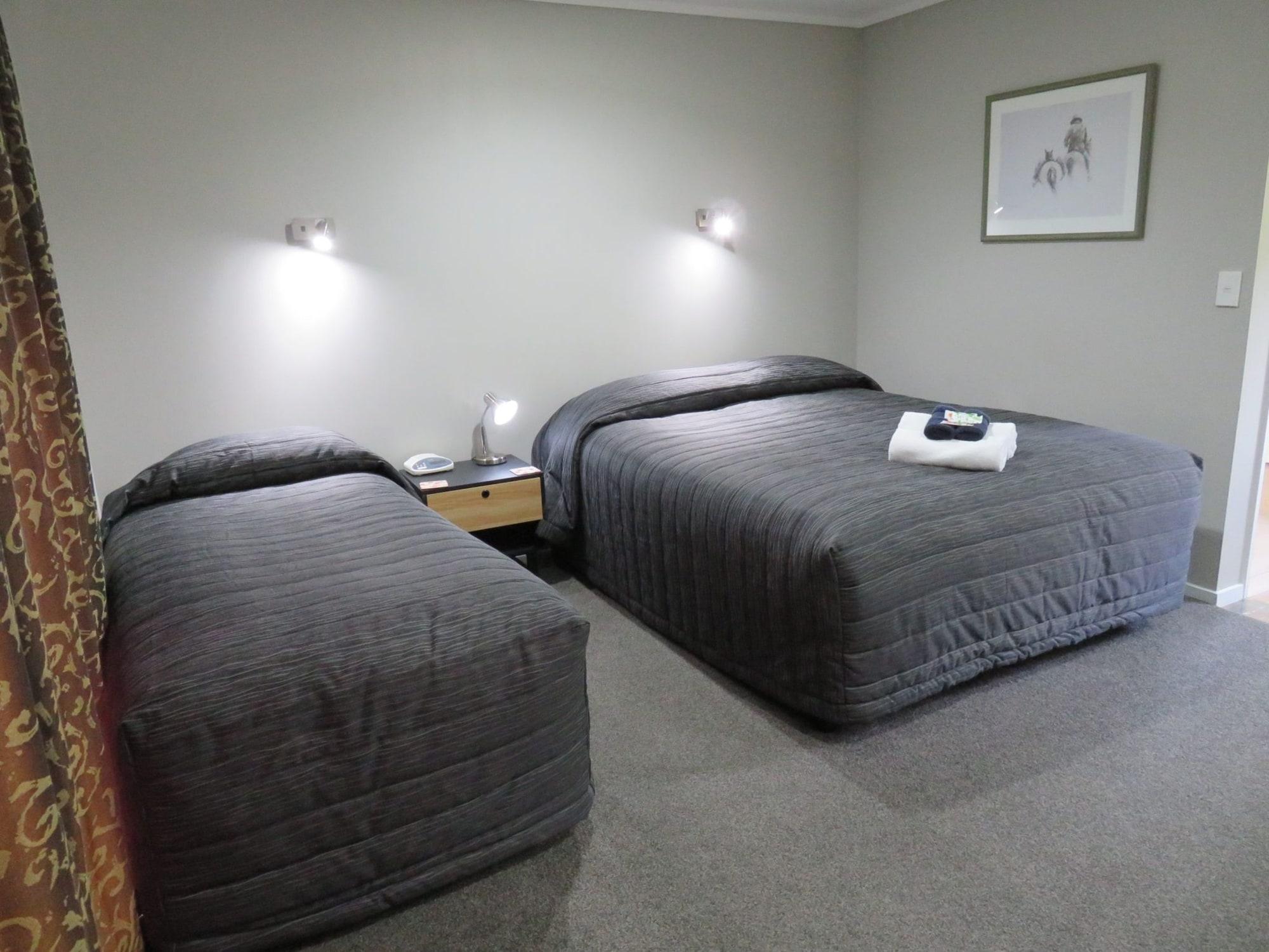 Commodore Court Motel ブレナム エクステリア 写真
