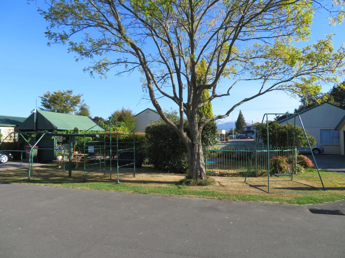 Commodore Court Motel ブレナム エクステリア 写真