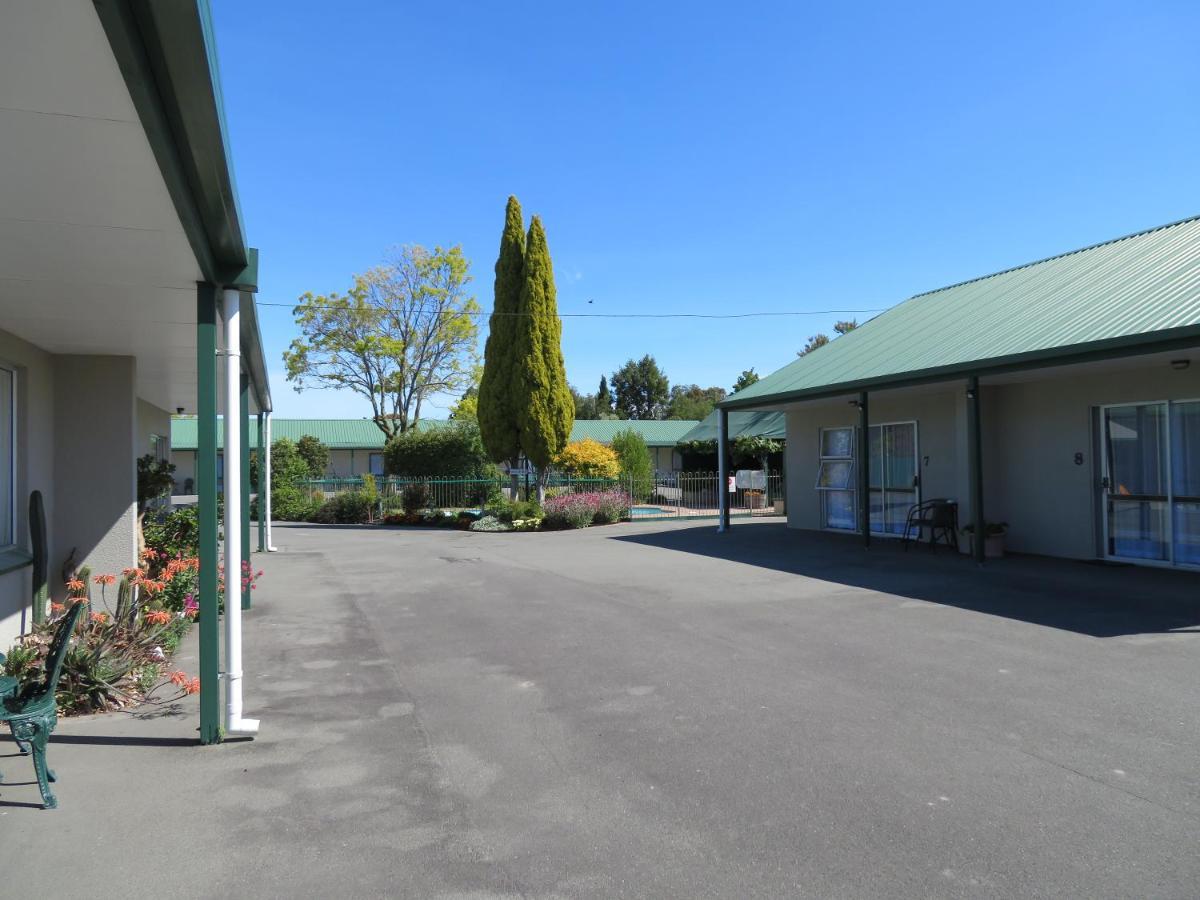Commodore Court Motel ブレナム エクステリア 写真